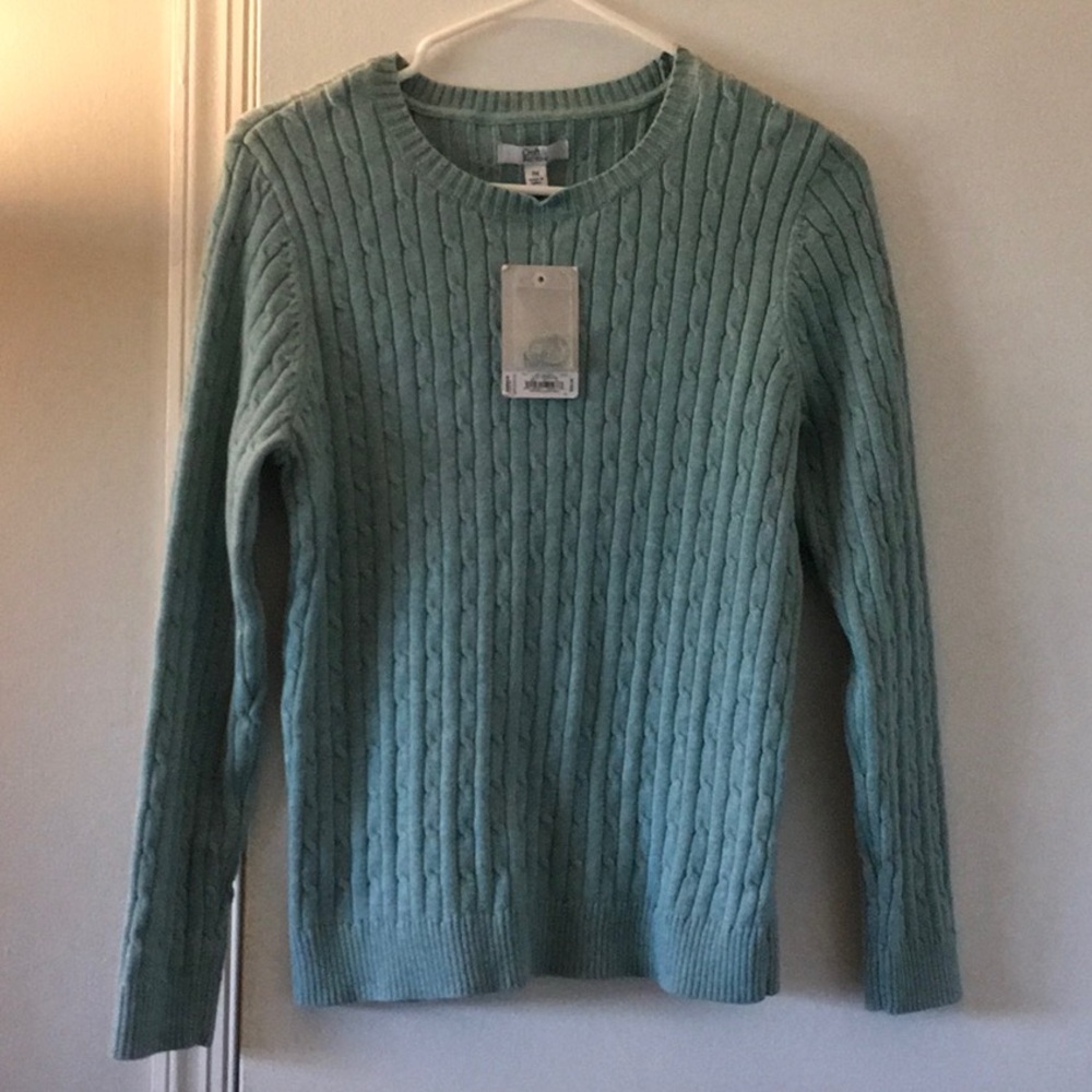 Light weight perfect spring sweater Brand new petite, medium cable